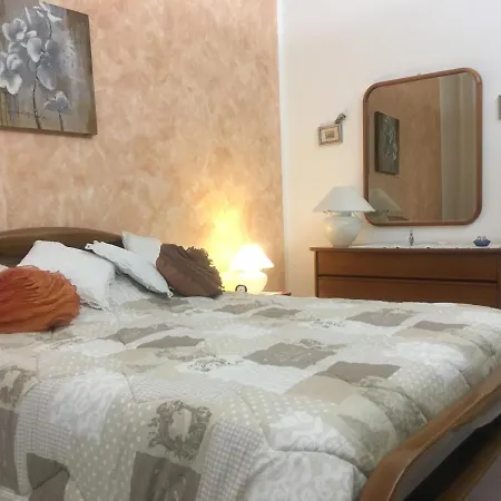Anne Marie Sweet Apartment Livorno